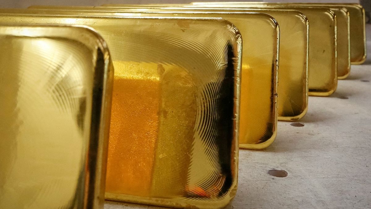 Centrální banky loni koupily nejvíce zlata od roku 1967